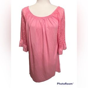 WIN WIN brand tunic. NWT. Size L- XL.